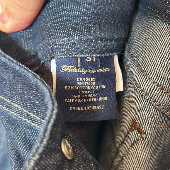 Fidelity Denim straight leg jeans from Aritzia - Picture 6 of 11